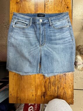 Judy Blue Light Wash Denim Skirt - Frayed Hem, Light Blue